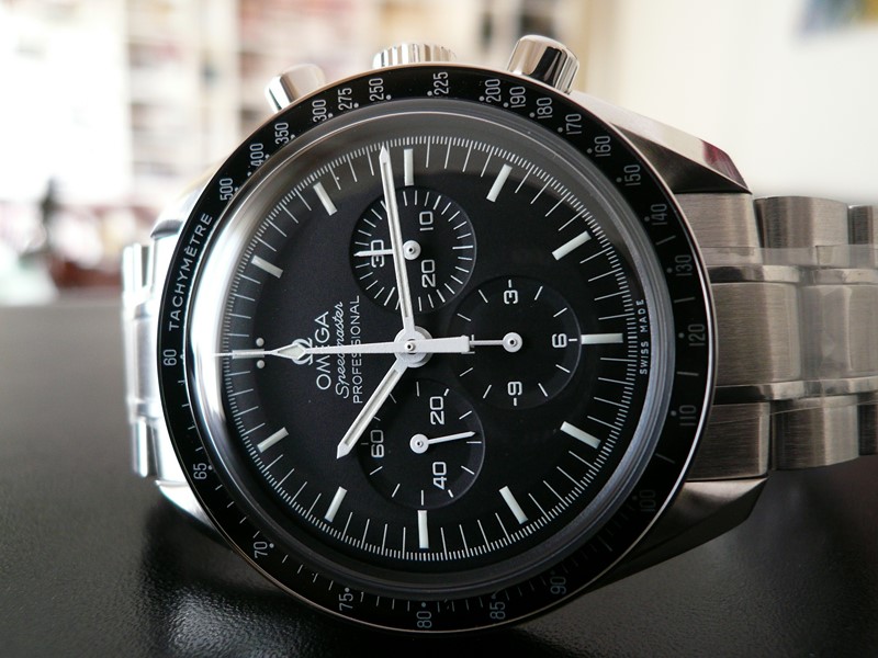 OMEGA SPEEDMASTER MOONWATCH
 	 
