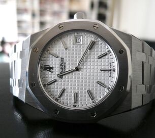 AUDEMARS PIGUET ROYAL OAK JUMBO