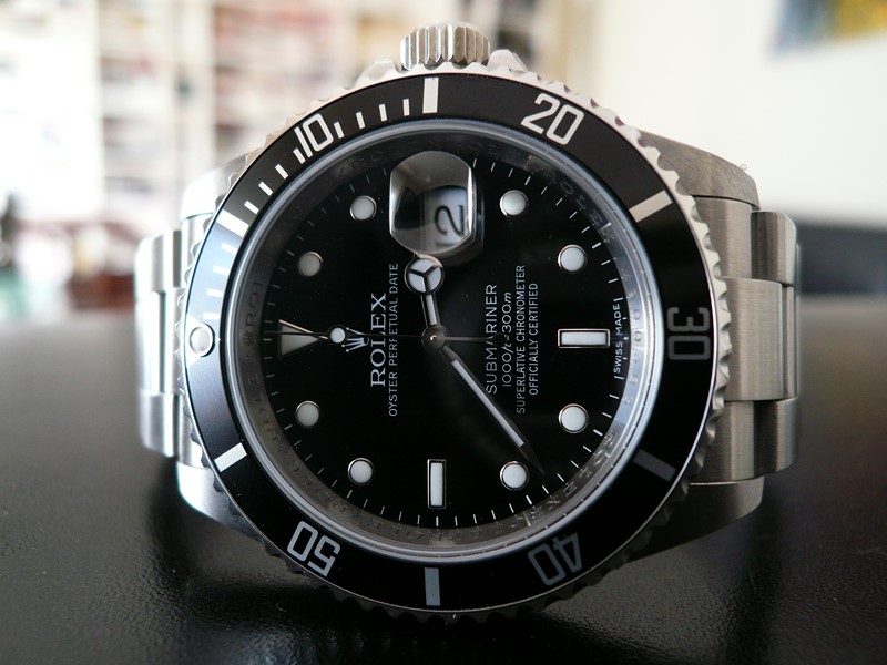 ROLEX SUBMARINER DATE
 	 
