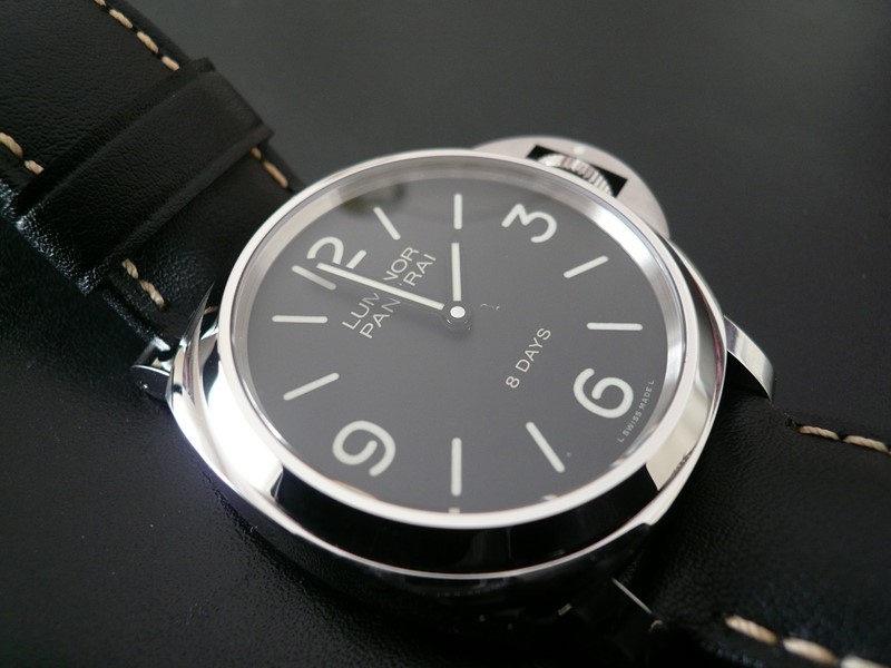 photo n°2 : PANERAI LUMINOR BASE 8 DAYS