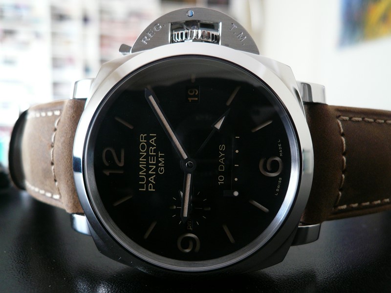 PANERAI LUMINOR 1950 10 DAYS GMT
 	 
