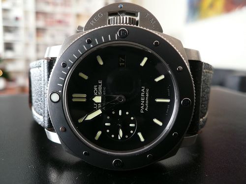 PANERAI LUMINOR SUBMERSIBLE 1950 AMAGNETIC