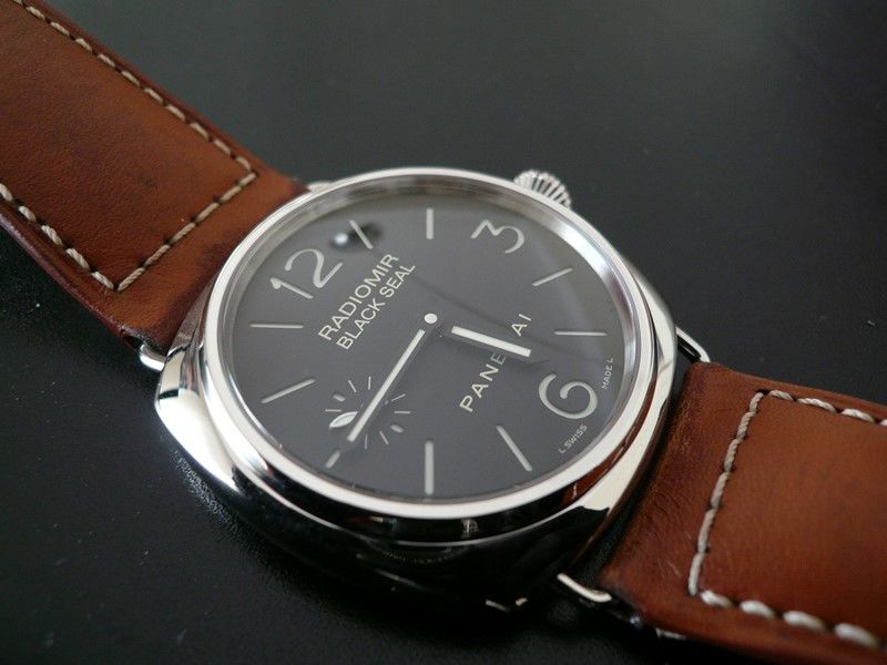 photo n°2 : PANERAI RADIOMIR BLACK SEAL