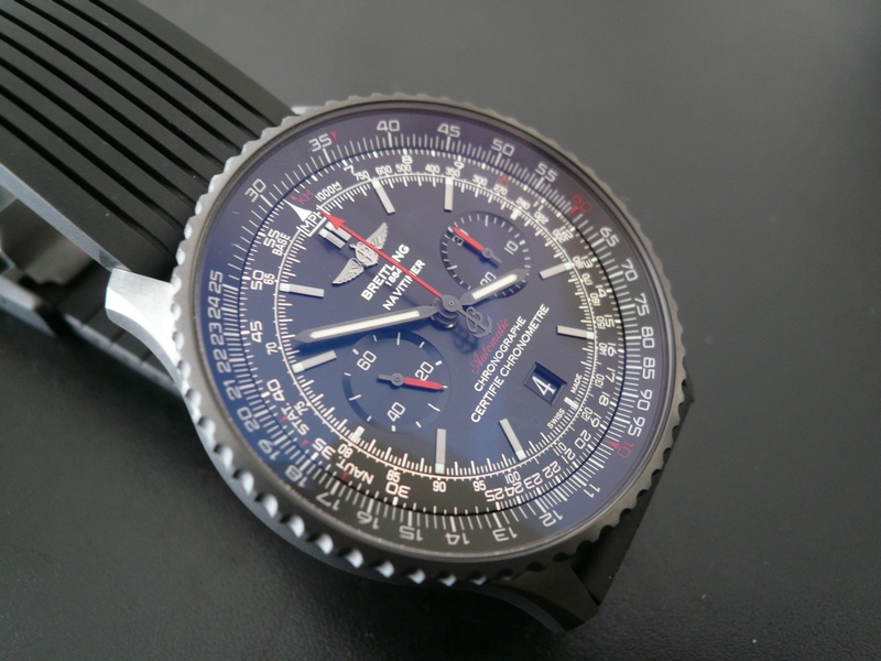 photo n°2 : BREITLING NAVITIMER 01 46 BLACKSTEEL