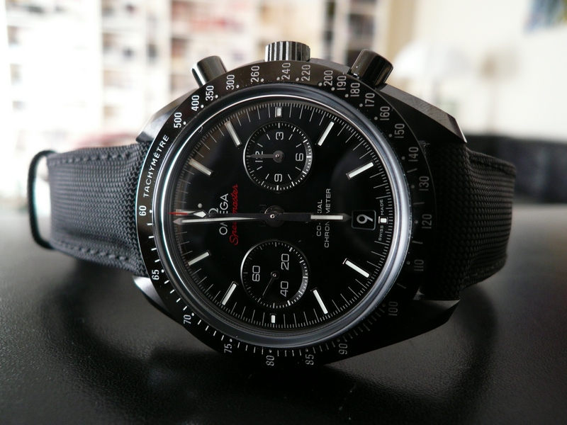 photo n°1 : OMEGA SPEEDMASTER DARK SIDE OF THE MOON