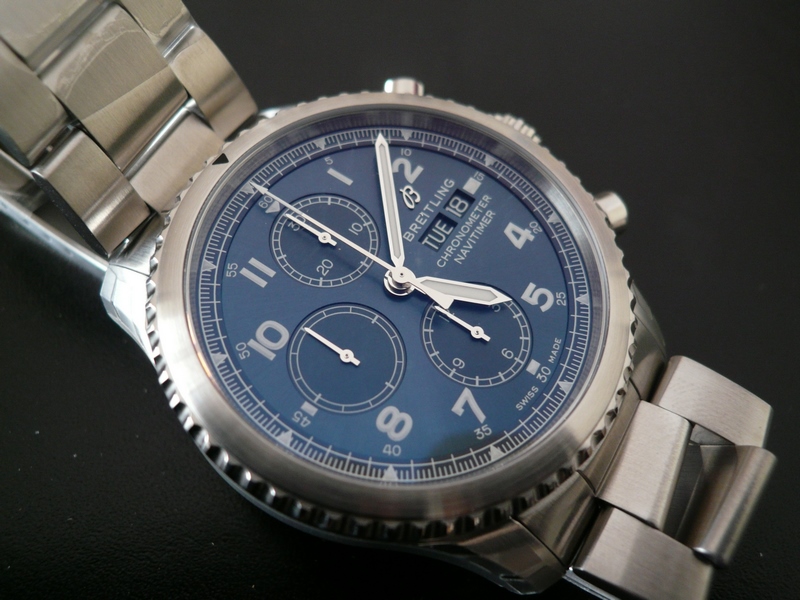 photo n°2 : BREITLING NAVITIMER 8 B01