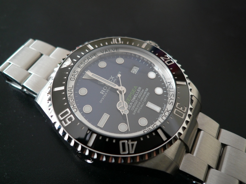 photo n°2 : ROLEX SEA-DWELLER DEEPSEA D-BLUE NOUVELLE GENERATION