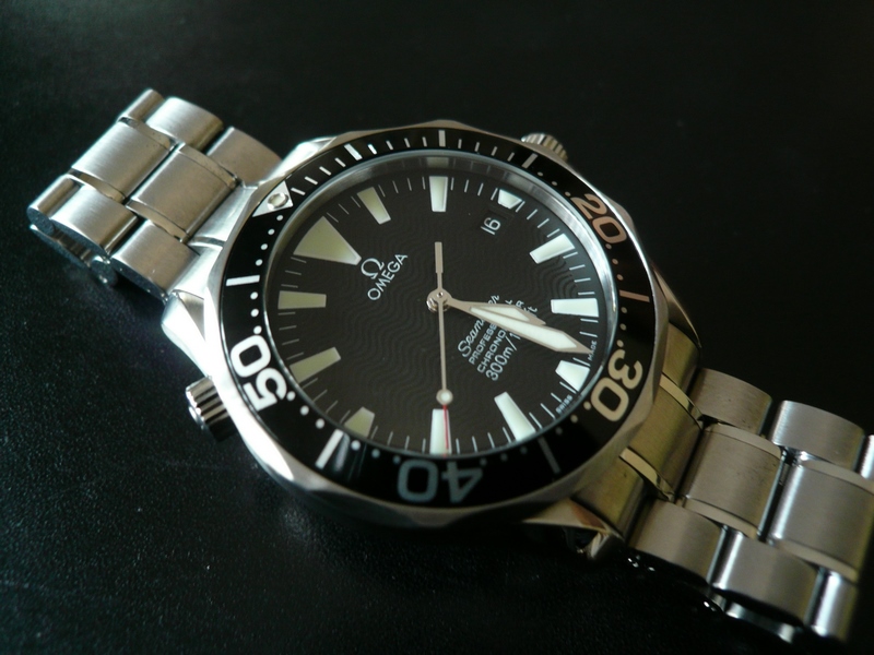 photo n°2 : OMEGA SEAMASTER 300M PETER BLAKE