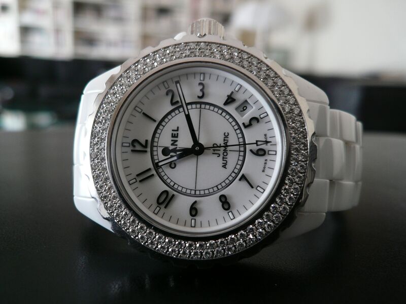 photo n°1 : CHANEL J12 AUTOMATIC