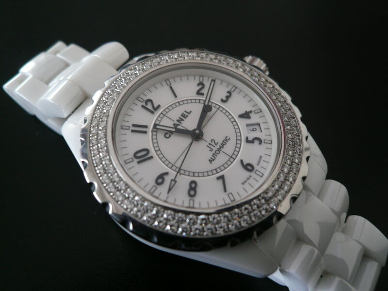 photo n°2 : CHANEL J12 AUTOMATIC