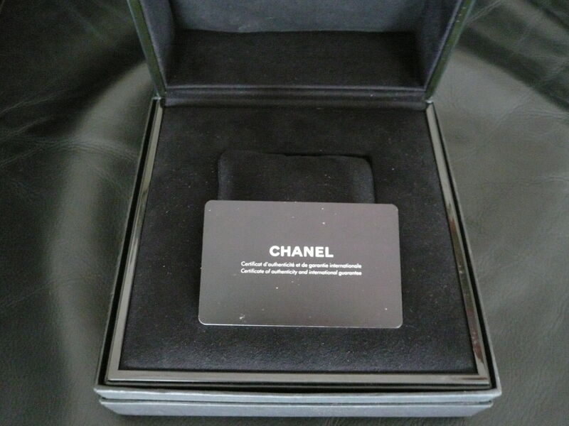 photo n°4 : CHANEL J12 AUTOMATIC