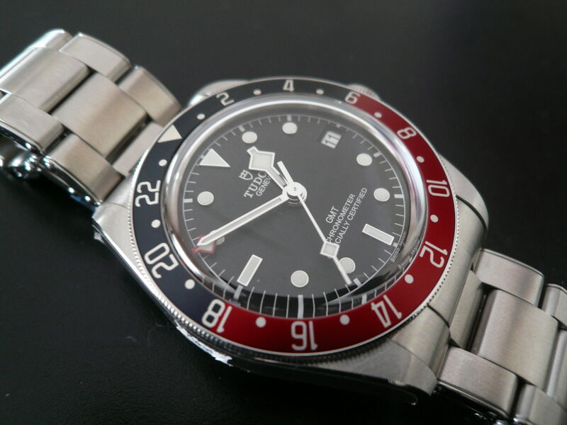 photo n°2 : TUDOR HERITAGE BLACK BAY GMT PEPSI