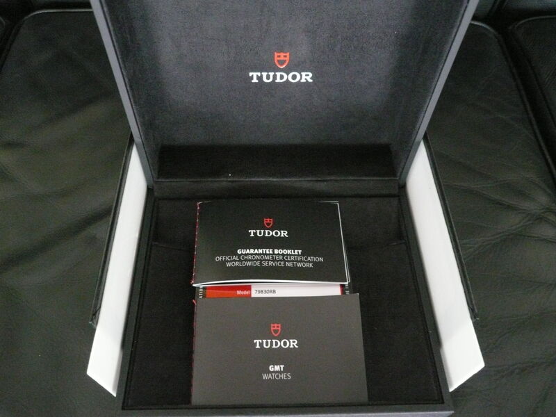 photo n°4 : TUDOR HERITAGE BLACK BAY GMT PEPSI