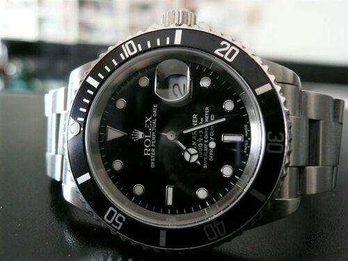 ROLEX SUBMARINER DATE