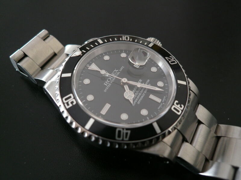 photo n°2 : ROLEX SUBMARINER DATE