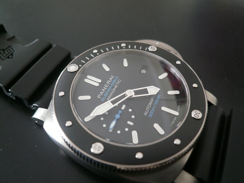 photo n°2 : PANERAI LUMINOR SUBMERSIBLE 1950 AMAGNETIC