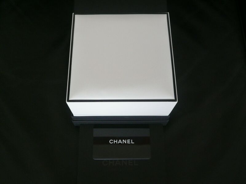 photo n°4 : CHANEL J12